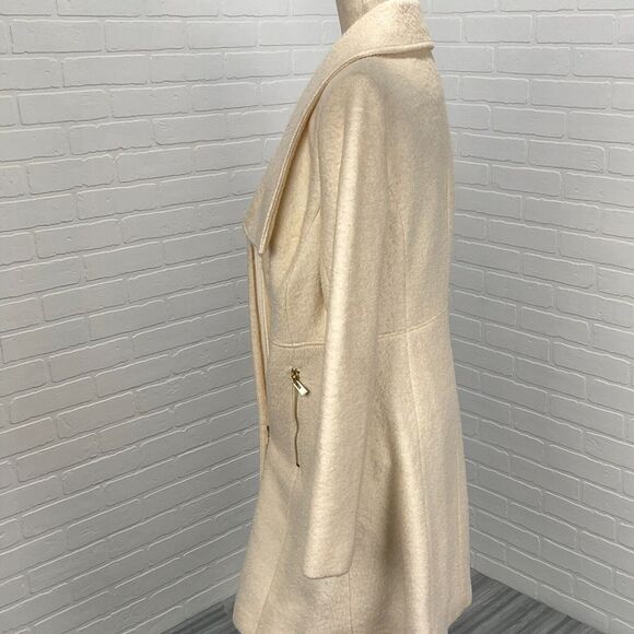 Preston & York Cream Wool-Blend Flared Coat with Wide Collar - Picture 2 of 11